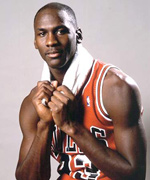 Cầu thủ bóng rổ lừng danh Michael Jordan từng bị đẩy ra khỏi đội bóng rổ của trường trung học.